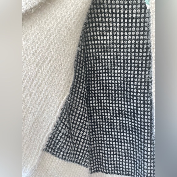 NWT RD Style oversized black / cream acrylic blend open front cardigan; size S - Picture 2 of 8